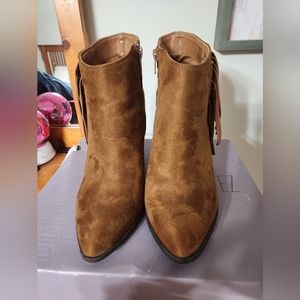 Jennifer Lopez Booties